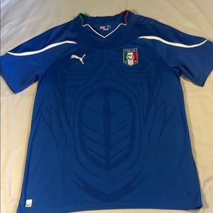 Rare Puma Italy 2010/11 Soccer Jersey
